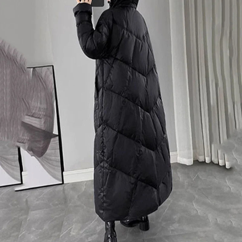 Discover the CeyKa Montreal long warm down cotton puffer coat for women. Enjoy chic style, premium insulation, and unbeatable comfort, perfect for braving winter’s coldest days.